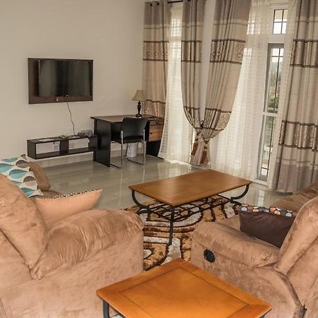 Jaria Apartments อักกรา ภายนอก รูปภาพ