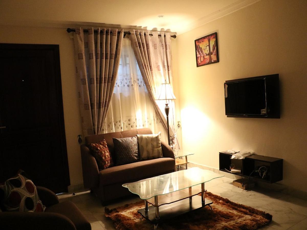 Jaria Apartments อักกรา ภายนอก รูปภาพ